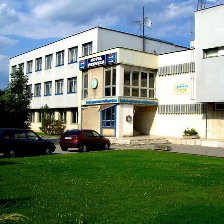 Hotel Preveza Spišská Nová Ves Eksteriør bilde