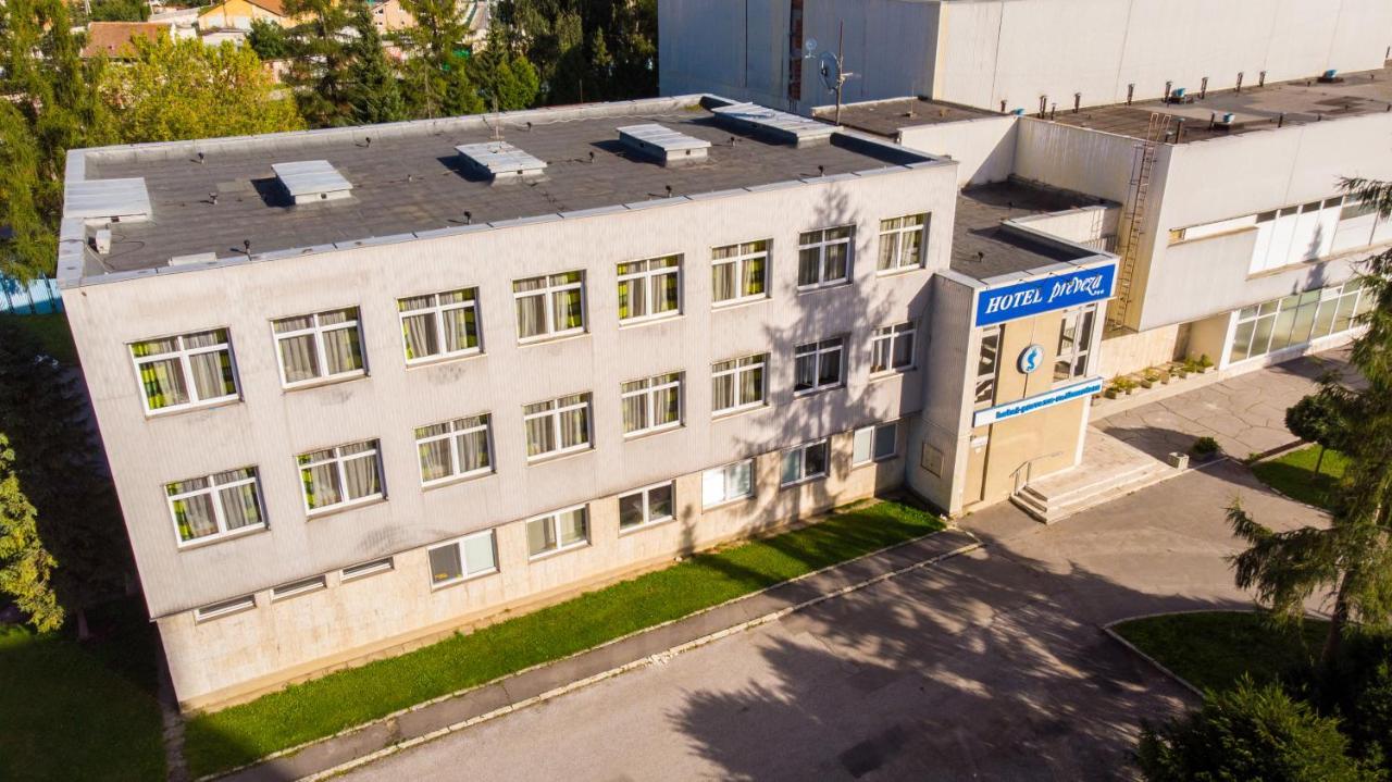 Hotel Preveza Spišská Nová Ves Eksteriør bilde