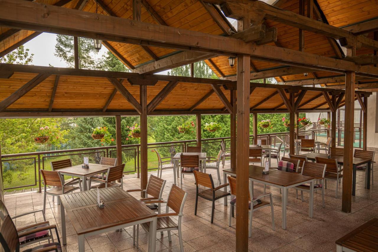 Hotel Preveza Spišská Nová Ves Eksteriør bilde